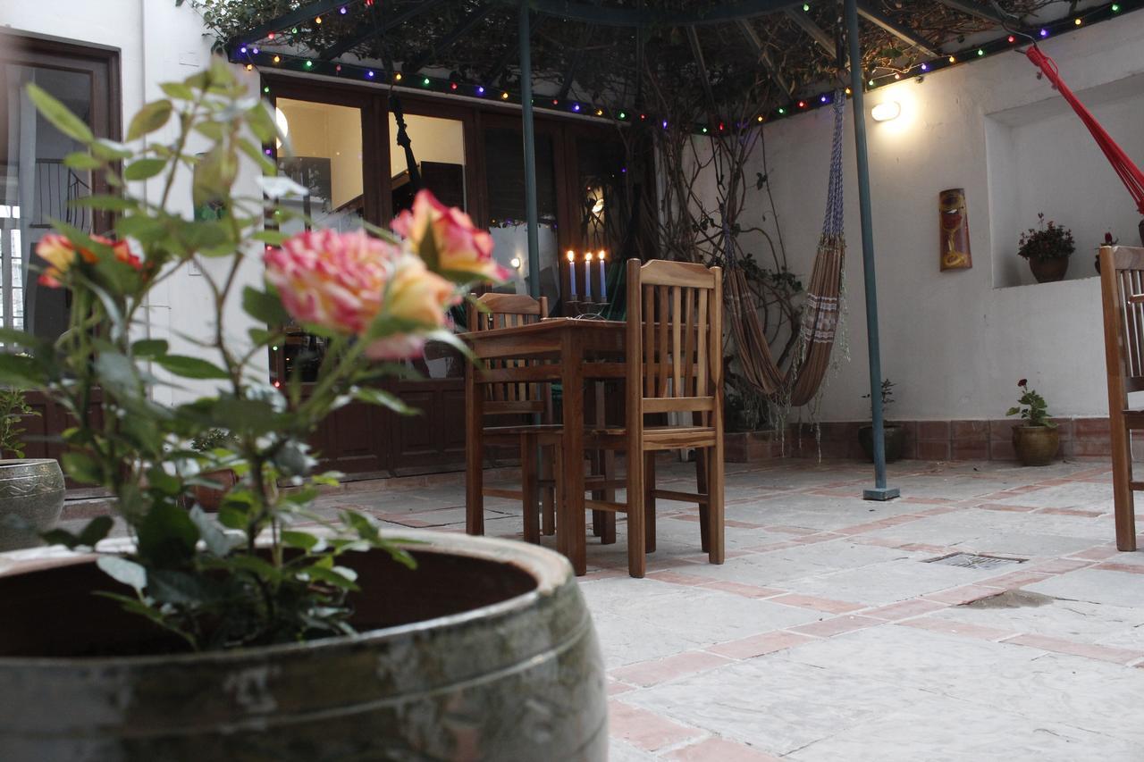 Hostel Casa Blanca Сукре Экстерьер фото