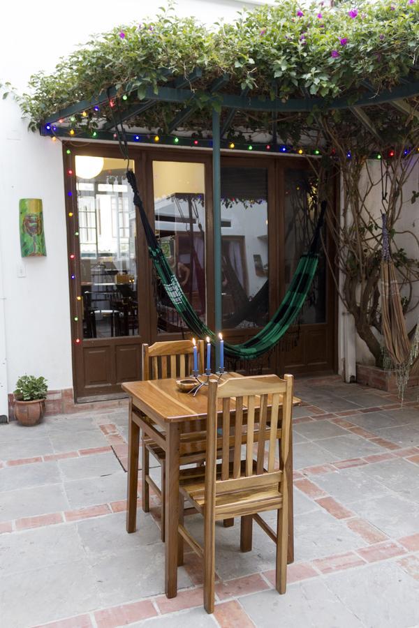 Hostel Casa Blanca Сукре Экстерьер фото