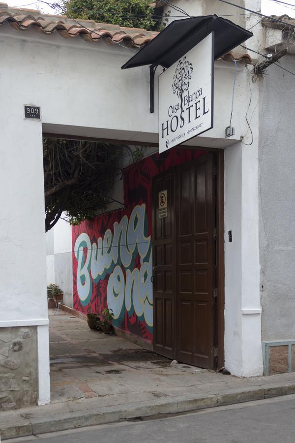 Hostel Casa Blanca Сукре Экстерьер фото