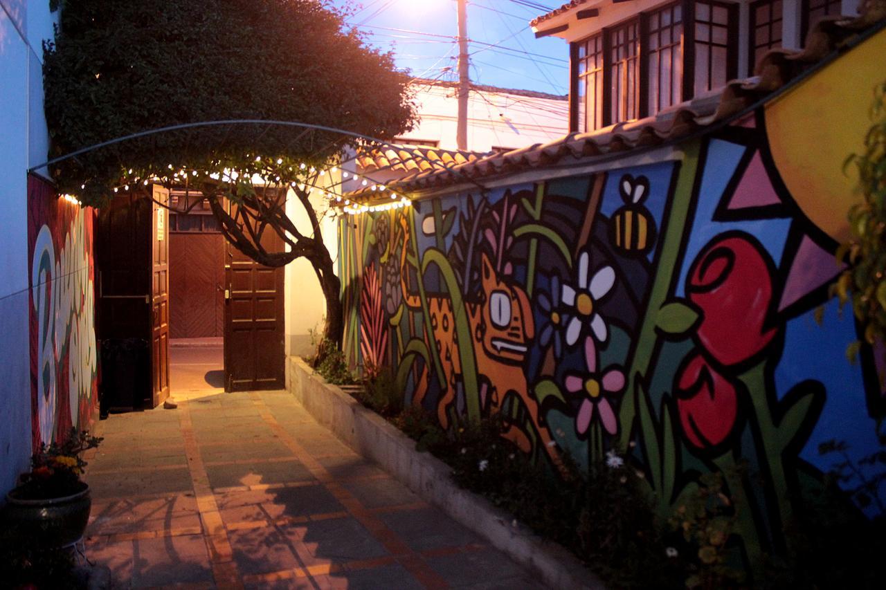 Hostel Casa Blanca Сукре Экстерьер фото